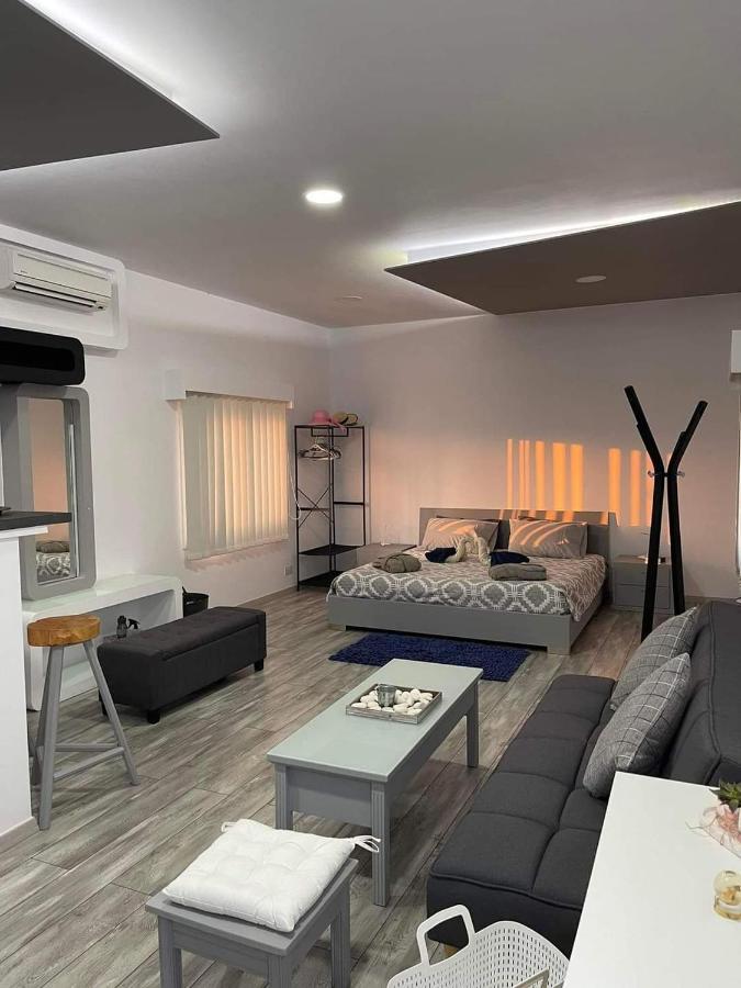Deluxe Yiota'S Studio ! Klorakas المظهر الخارجي الصورة