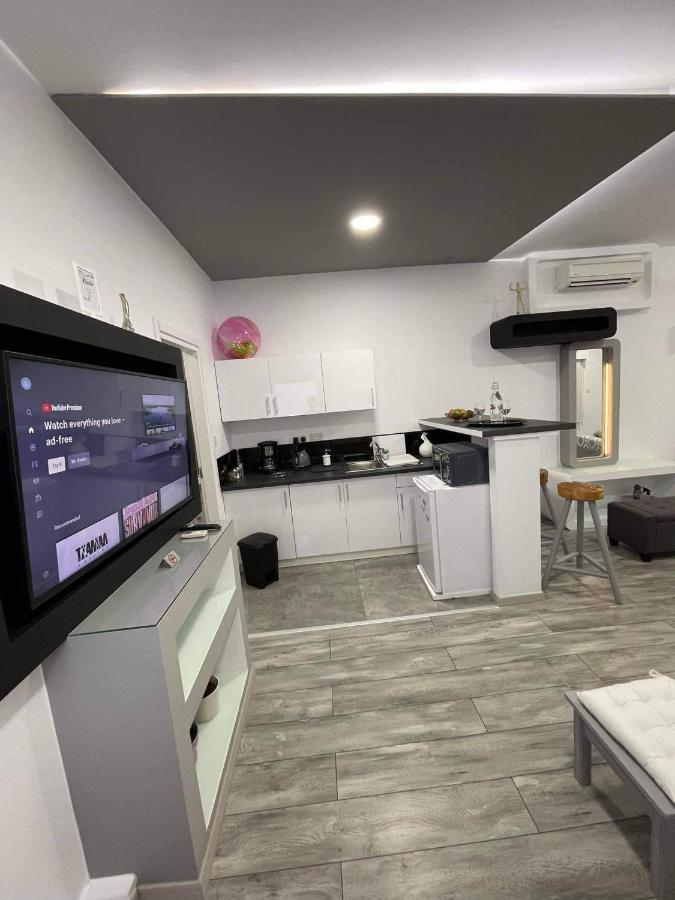 Deluxe Yiota'S Studio ! Klorakas المظهر الخارجي الصورة